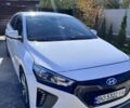 Білий Хендай Ioniq, об'ємом двигуна 0 л та пробігом 110 тис. км за 12200 $, фото 1 на Automoto.ua