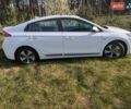 Белый Хендай Ioniq, объемом двигателя 0 л и пробегом 165 тыс. км за 11400 $, фото 1 на Automoto.ua