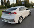 Белый Хендай Ioniq, объемом двигателя 0 л и пробегом 97 тыс. км за 12900 $, фото 37 на Automoto.ua