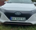 Хендай Ioniq 2016 у Хмельницькому на Automoto.ua Білий Хендай Ioniq, об'ємом двигуна 0 л та пробігом 230 тис. км за 12800 $, фото 6 на Automoto.ua