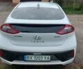 Хендай Ioniq 2016 у Хмельницькому на Automoto.ua Білий Хендай Ioniq, об'ємом двигуна 0 л та пробігом 230 тис. км за 12800 $, фото 20 на Automoto.ua