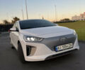 Белый Хендай Ioniq, объемом двигателя 0 л и пробегом 97 тыс. км за 12900 $, фото 15 на Automoto.ua