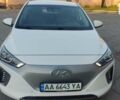 Білий Хендай Ioniq, об'ємом двигуна 0 л та пробігом 107 тис. км за 15199 $, фото 13 на Automoto.ua