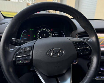 Белый Хендай Ioniq, объемом двигателя 0 л и пробегом 115 тыс. км за 12000 $, фото 12 на Automoto.ua