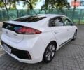 Хендай Ioniq 2017 в Одессе на Automoto.ua Белый Хендай Ioniq, объемом двигателя 1.6 л и пробегом 92 тыс. км за 12888 $, фото 10 на Automoto.ua