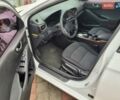 Білий Хендай Ioniq, об'ємом двигуна 0 л та пробігом 71 тис. км за 12200 $, фото 7 на Automoto.ua