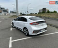 Белый Хендай Ioniq, объемом двигателя 0 л и пробегом 165 тыс. км за 12000 $, фото 4 на Automoto.ua