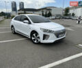 Белый Хендай Ioniq, объемом двигателя 0 л и пробегом 165 тыс. км за 12000 $, фото 3 на Automoto.ua