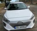 Белый Хендай Ioniq, объемом двигателя 0 л и пробегом 74 тыс. км за 11100 $, фото 1 на Automoto.ua