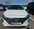 Белый Хендай Ioniq, объемом двигателя 1.58 л и пробегом 156 тыс. км за 14500 $, фото 1 на Automoto.ua