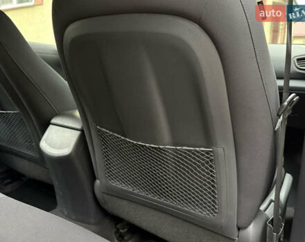 Білий Хендай Ioniq, об'ємом двигуна 0 л та пробігом 117 тис. км за 11900 $, фото 38 на Automoto.ua