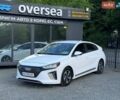 Белый Хендай Ioniq, объемом двигателя 1.58 л и пробегом 146 тыс. км за 12900 $, фото 1 на Automoto.ua