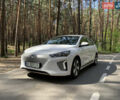 Білий Хендай Ioniq, об'ємом двигуна 0 л та пробігом 104 тис. км за 11999 $, фото 1 на Automoto.ua