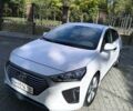 Хендай Ioniq 2017 в Одессе на Automoto.ua Белый Хендай Ioniq, объемом двигателя 1.6 л и пробегом 92 тыс. км за 12888 $, фото 1 на Automoto.ua