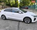 Хендай Ioniq 2017 в Одессе на Automoto.ua Белый Хендай Ioniq, объемом двигателя 1.6 л и пробегом 92 тыс. км за 12888 $, фото 11 на Automoto.ua