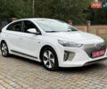 Білий Хендай Ioniq, об'ємом двигуна 0 л та пробігом 117 тис. км за 11900 $, фото 9 на Automoto.ua