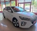 Білий Хендай Ioniq, об'ємом двигуна 0 л та пробігом 6 тис. км за 13500 $, фото 5 на Automoto.ua