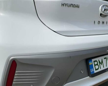 Белый Хендай Ioniq, объемом двигателя 0 л и пробегом 102 тыс. км за 13000 $, фото 10 на Automoto.ua