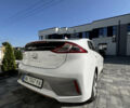 Белый Хендай Ioniq, объемом двигателя 0 л и пробегом 150 тыс. км за 11900 $, фото 2 на Automoto.ua