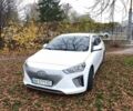 Белый Хендай Ioniq, объемом двигателя 0 л и пробегом 142 тыс. км за 13300 $, фото 6 на Automoto.ua