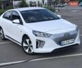 Белый Хендай Ioniq, объемом двигателя 0 л и пробегом 94 тыс. км за 18999 $, фото 30 на Automoto.ua