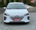 Білий Хендай Ioniq, об'ємом двигуна 0 л та пробігом 112 тис. км за 13300 $, фото 1 на Automoto.ua