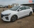 Белый Хендай Ioniq, объемом двигателя 1.58 л и пробегом 150 тыс. км за 3000 $, фото 1 на Automoto.ua