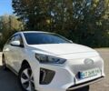 Білий Хендай Ioniq, об'ємом двигуна 0 л та пробігом 190 тис. км за 11500 $, фото 1 на Automoto.ua