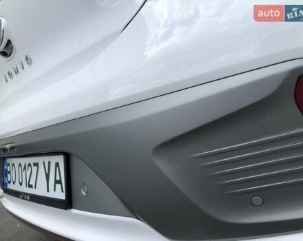 Белый Хендай Ioniq, объемом двигателя 0 л и пробегом 94 тыс. км за 18999 $, фото 13 на Automoto.ua
