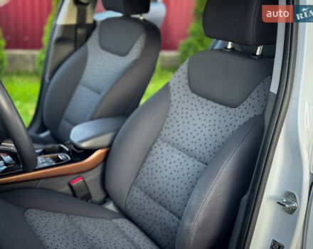 Білий Хендай Ioniq, об'ємом двигуна 0 л та пробігом 165 тис. км за 11900 $, фото 63 на Automoto.ua