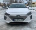 Белый Хендай Ioniq, объемом двигателя 0 л и пробегом 137 тыс. км за 12900 $, фото 1 на Automoto.ua