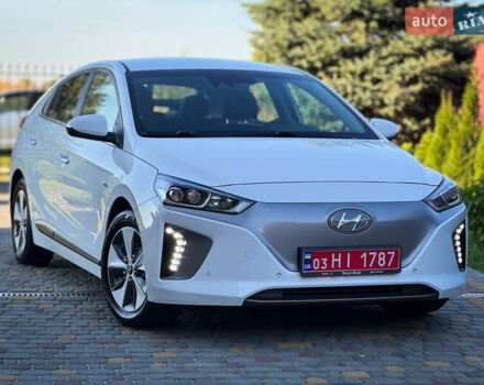 Білий Хендай Ioniq, об'ємом двигуна 0 л та пробігом 165 тис. км за 11900 $, фото 13 на Automoto.ua
