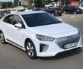 Белый Хендай Ioniq, объемом двигателя 0 л и пробегом 94 тыс. км за 18999 $, фото 1 на Automoto.ua