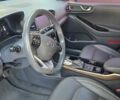 Хендай Ioniq 2017 в Кривом Роге на Automoto.ua Белый Хендай Ioniq, объемом двигателя 0 л и пробегом 69 тыс. км за 15900 $, фото 8 на Automoto.ua
