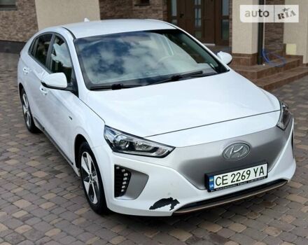 Белый Хендай Ioniq, объемом двигателя 0 л и пробегом 158 тыс. км за 12700 $, фото 5 на Automoto.ua