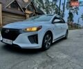 Білий Хендай Ioniq, об'ємом двигуна 1.58 л та пробігом 144 тис. км за 14500 $, фото 8 на Automoto.ua