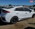 Білий Хендай Ioniq, об'ємом двигуна 1.58 л та пробігом 253 тис. км за 1700 $, фото 3 на Automoto.ua