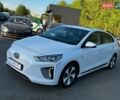 Белый Хендай Ioniq, объемом двигателя 0 л и пробегом 100 тыс. км за 12700 $, фото 1 на Automoto.ua