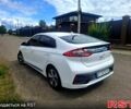Белый Хендай Ioniq, объемом двигателя 0 л и пробегом 165 тыс. км за 13500 $, фото 1 на Automoto.ua
