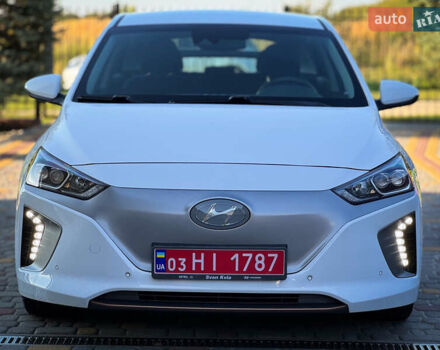Білий Хендай Ioniq, об'ємом двигуна 0 л та пробігом 165 тис. км за 11900 $, фото 10 на Automoto.ua