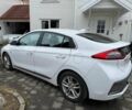 Белый Хендай Ioniq, объемом двигателя 0 л и пробегом 74 тыс. км за 11100 $, фото 2 на Automoto.ua