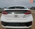 Белый Хендай Ioniq, объемом двигателя 1.58 л и пробегом 150 тыс. км за 3000 $, фото 5 на Automoto.ua