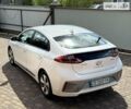 Белый Хендай Ioniq, объемом двигателя 0 л и пробегом 158 тыс. км за 12700 $, фото 11 на Automoto.ua