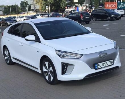 Белый Хендай Ioniq, объемом двигателя 0 л и пробегом 94 тыс. км за 18999 $, фото 31 на Automoto.ua