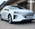 Белый Хендай Ioniq, объемом двигателя 0 л и пробегом 80 тыс. км за 12800 $, фото 4 на Automoto.ua