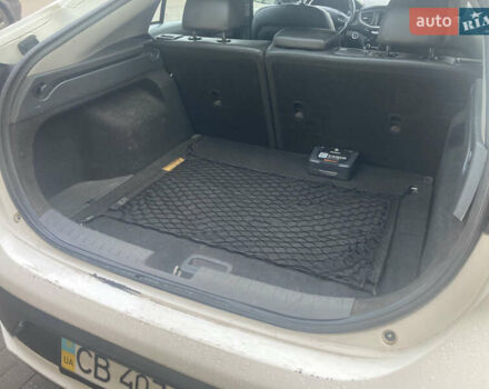 Білий Хендай Ioniq, об'ємом двигуна 0 л та пробігом 198 тис. км за 8800 $, фото 6 на Automoto.ua