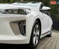 Білий Хендай Ioniq, об'ємом двигуна 0 л та пробігом 117 тис. км за 11900 $, фото 4 на Automoto.ua
