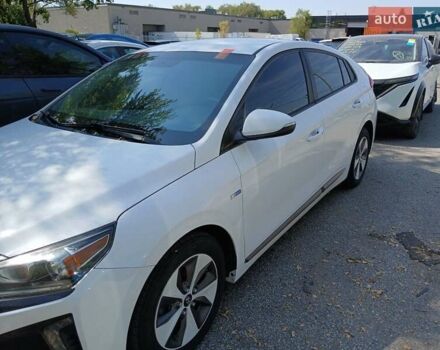 Білий Хендай Ioniq, об'ємом двигуна 0 л та пробігом 200 тис. км за 11500 $, фото 8 на Automoto.ua