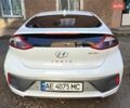 Хендай Ioniq 2017 в Кривом Роге на Automoto.ua Белый Хендай Ioniq, объемом двигателя 0 л и пробегом 69 тыс. км за 15900 $, фото 7 на Automoto.ua