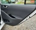 Білий Хендай Ioniq, об'ємом двигуна 0 л та пробігом 112 тис. км за 13300 $, фото 40 на Automoto.ua